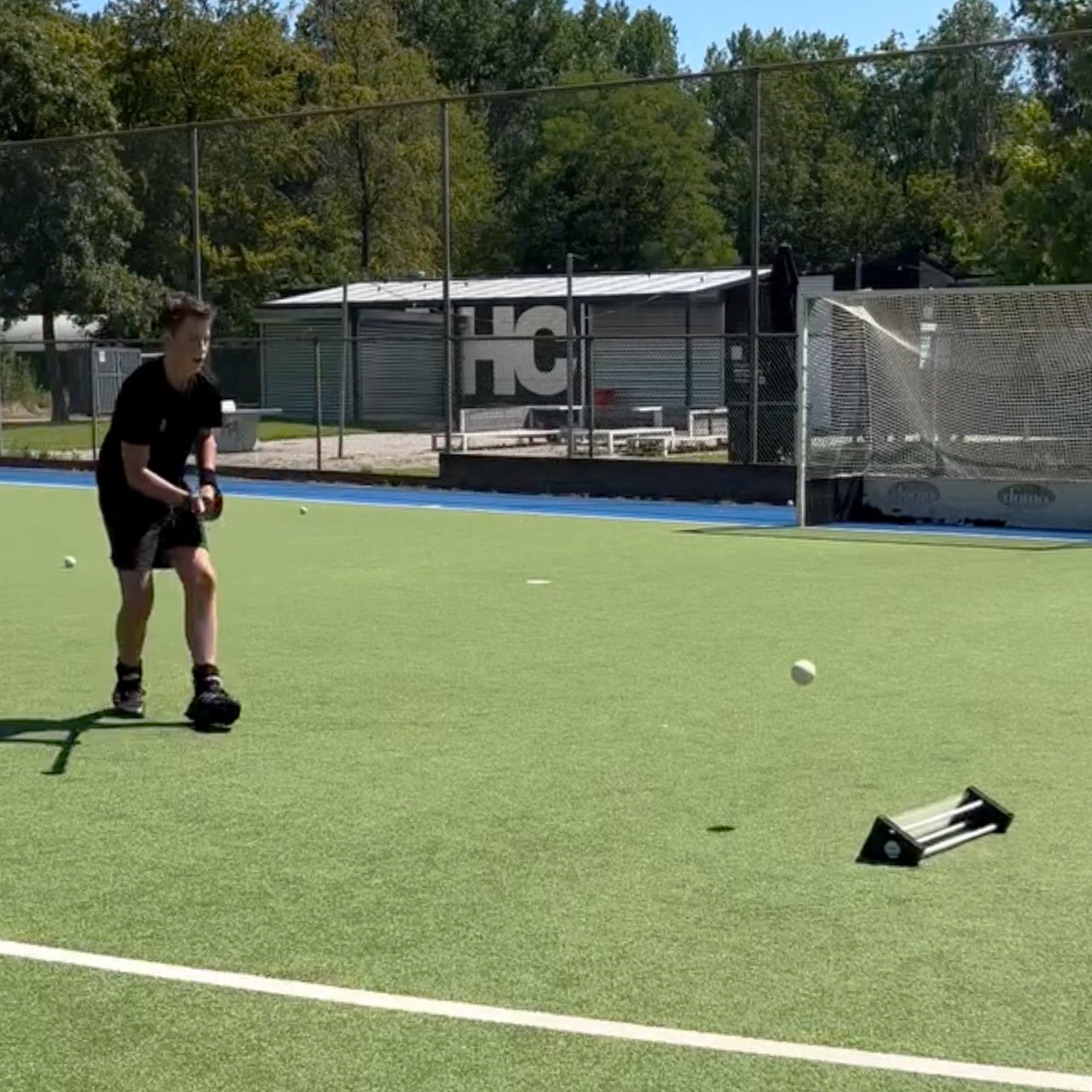 REBOUNDER